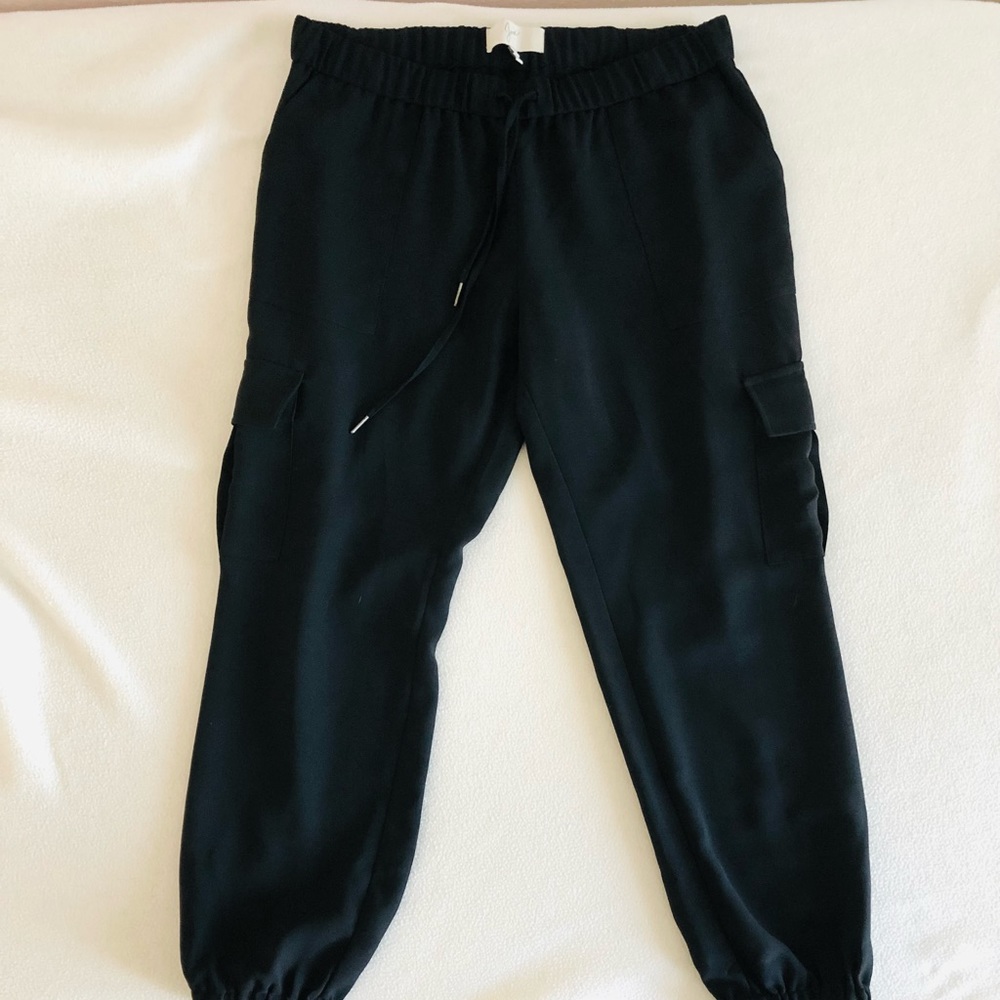 Joie drawstring jogger with side leg pockets